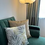 Korniapartment Zentrum 2 Schlafzimmer Stellplatz *