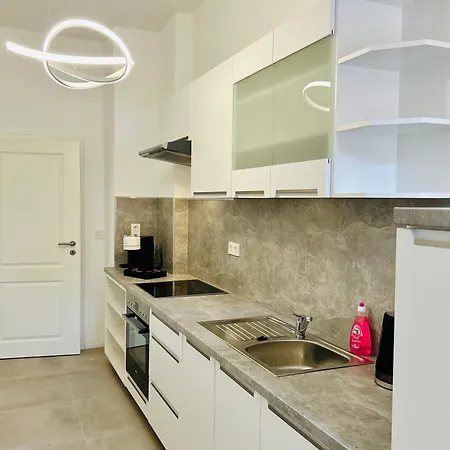 アパート Korniapartment Zentrum 2 Schlafzimmer Stellplatz *