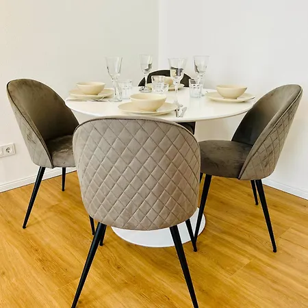 アパート Korniapartment Zentrum 2 Schlafzimmer Stellplatz