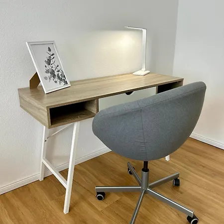 Korniapartment Zentrum 2 Schlafzimmer Stellplatz