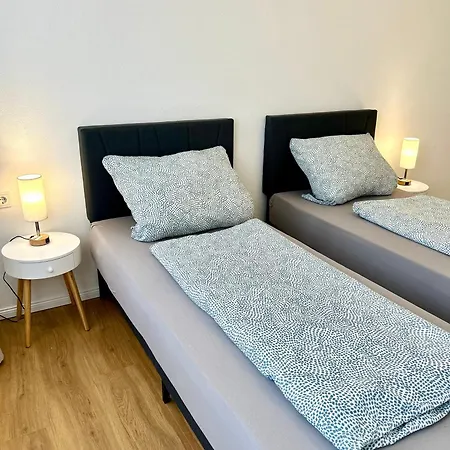 Korniapartment Zentrum 2 Schlafzimmer Stellplatz バウツェン