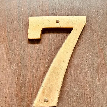 Korniapartment Zentrum 2 Schlafzimmer Stellplatz Apartment *