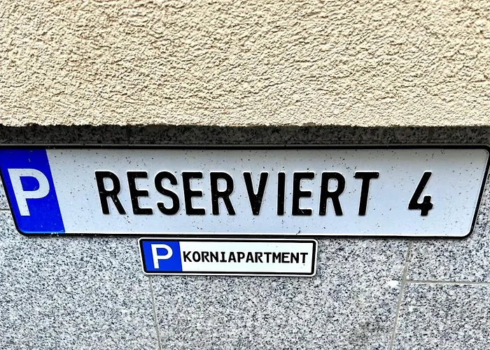 Korniapartment Zentrum 2 Schlafzimmer Stellplatz דירה